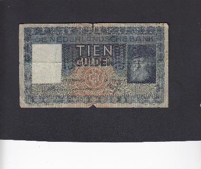 Beschrijving voorzijde: GRIJSAARD